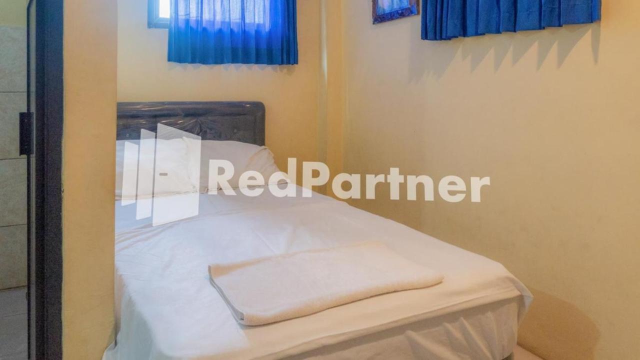 Vandhela Homestay Syariah Mitra Reddoorz Surabaja Zewnętrze zdjęcie