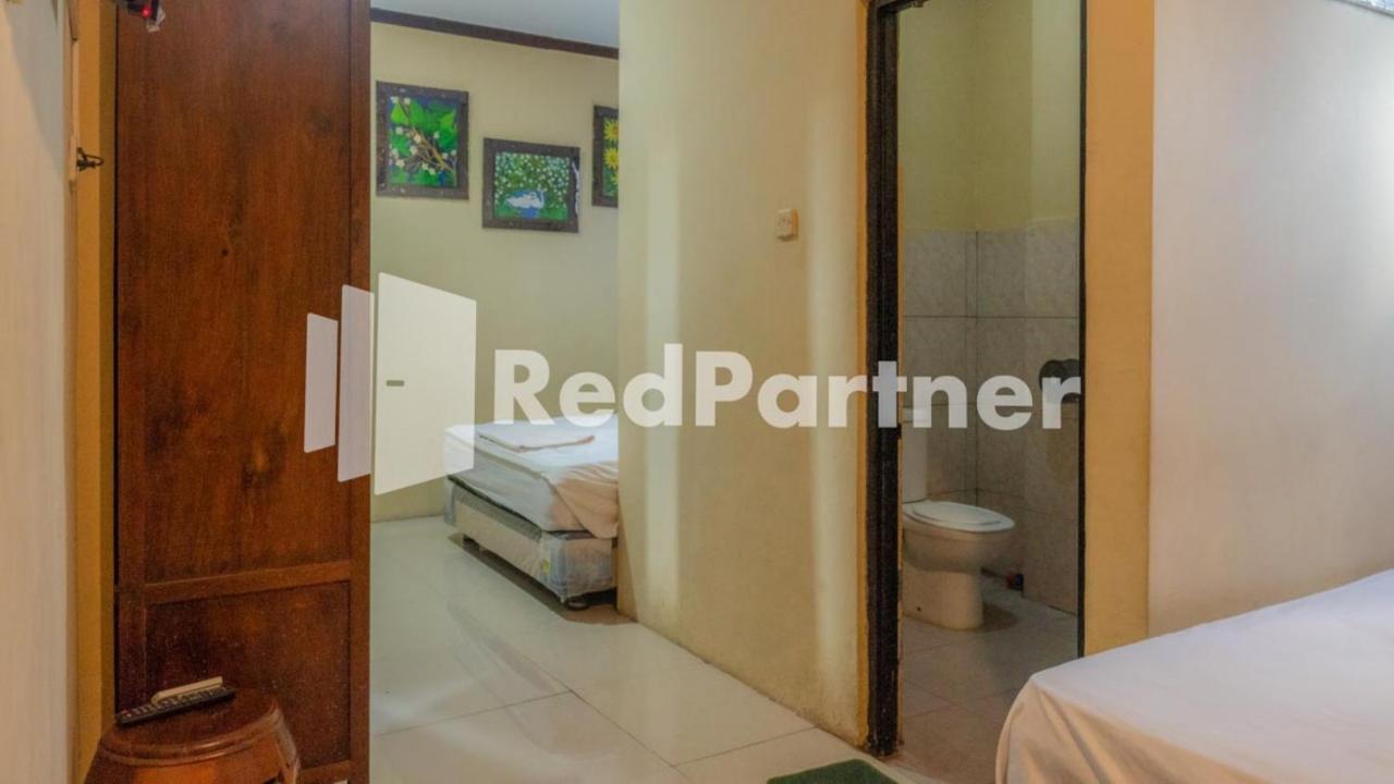 Vandhela Homestay Syariah Mitra Reddoorz Surabaja Zewnętrze zdjęcie