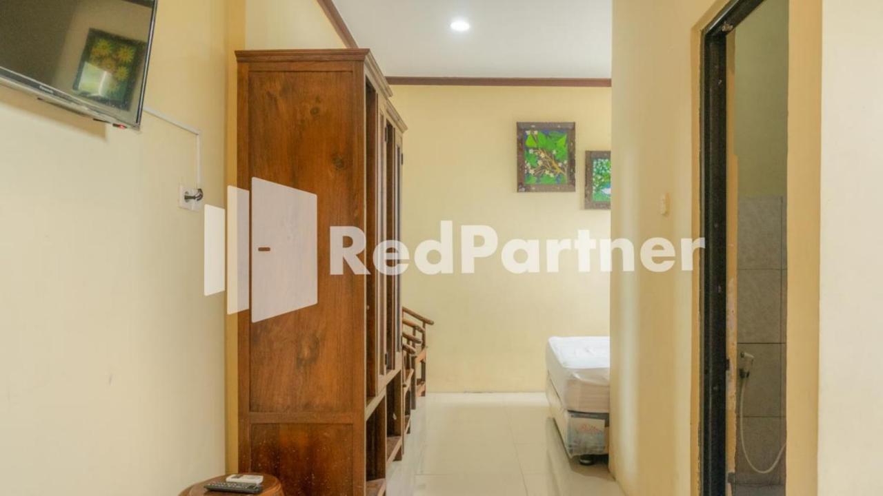 Vandhela Homestay Syariah Mitra Reddoorz Surabaja Zewnętrze zdjęcie