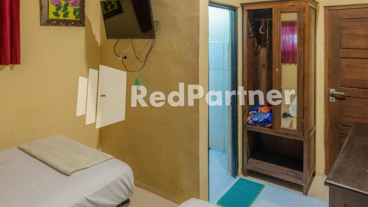 Vandhela Homestay Syariah Mitra Reddoorz Surabaja Zewnętrze zdjęcie
