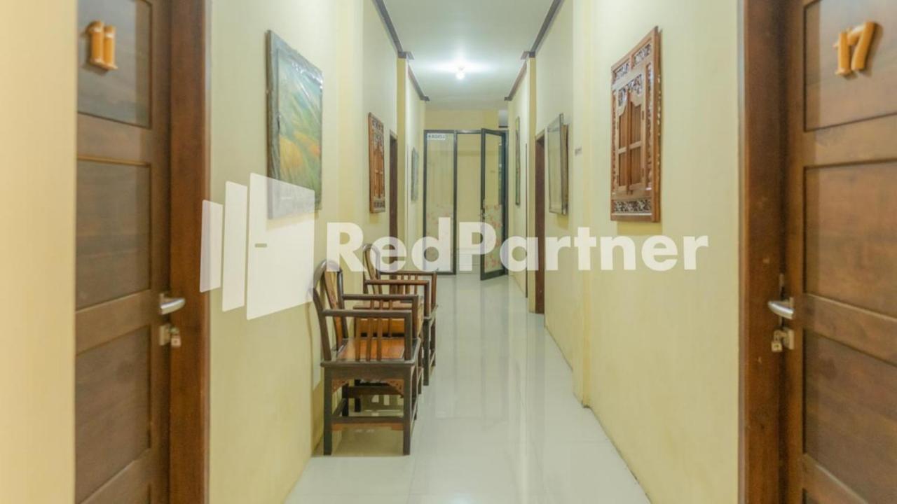 Vandhela Homestay Syariah Mitra Reddoorz Surabaja Zewnętrze zdjęcie
